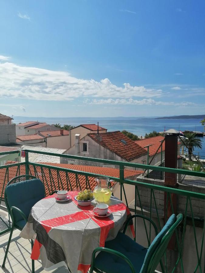 Apartments Melinda Baška Voda Eksteriør bilde